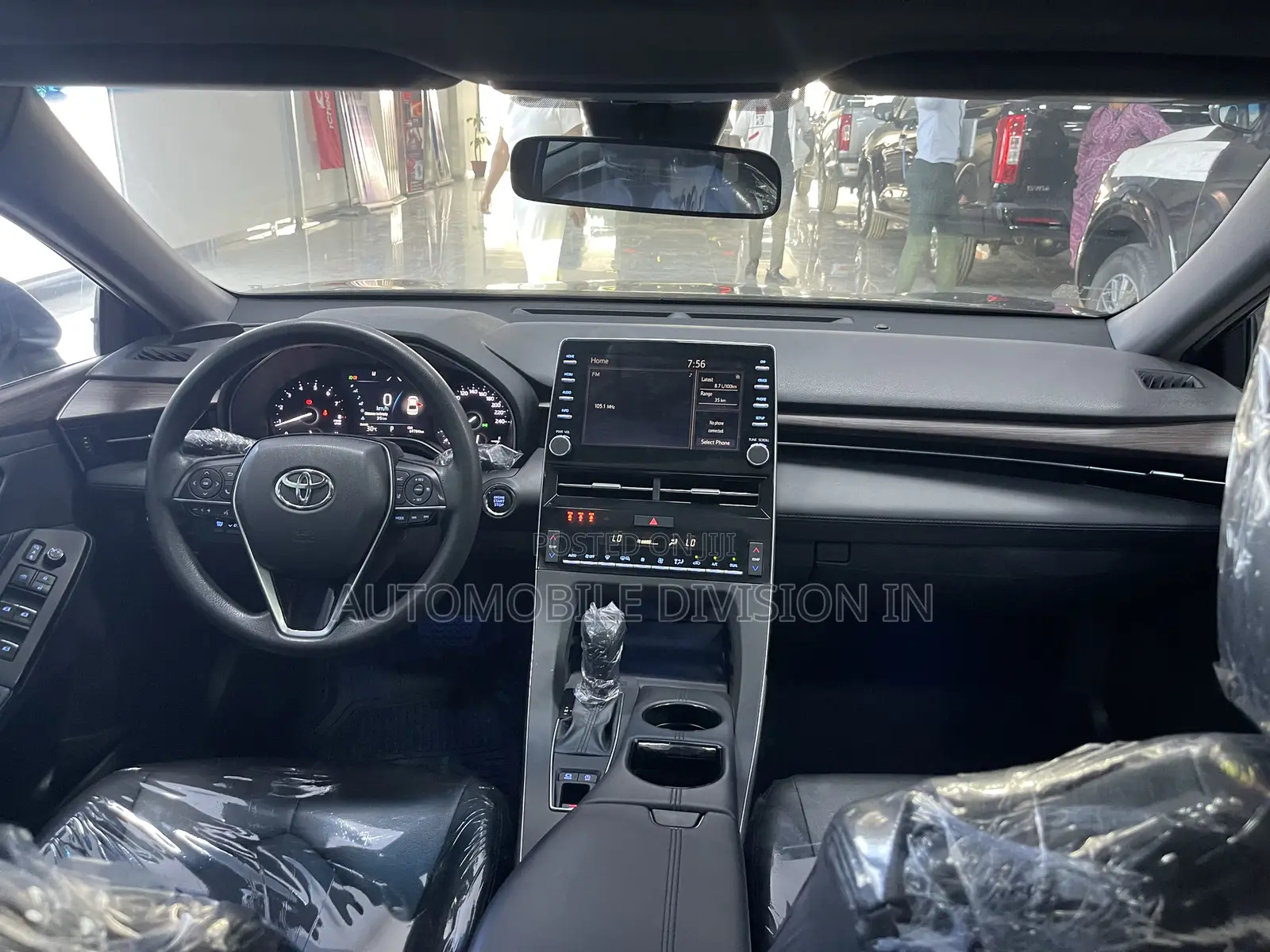 Toyota Avalon Limited 2020 Black