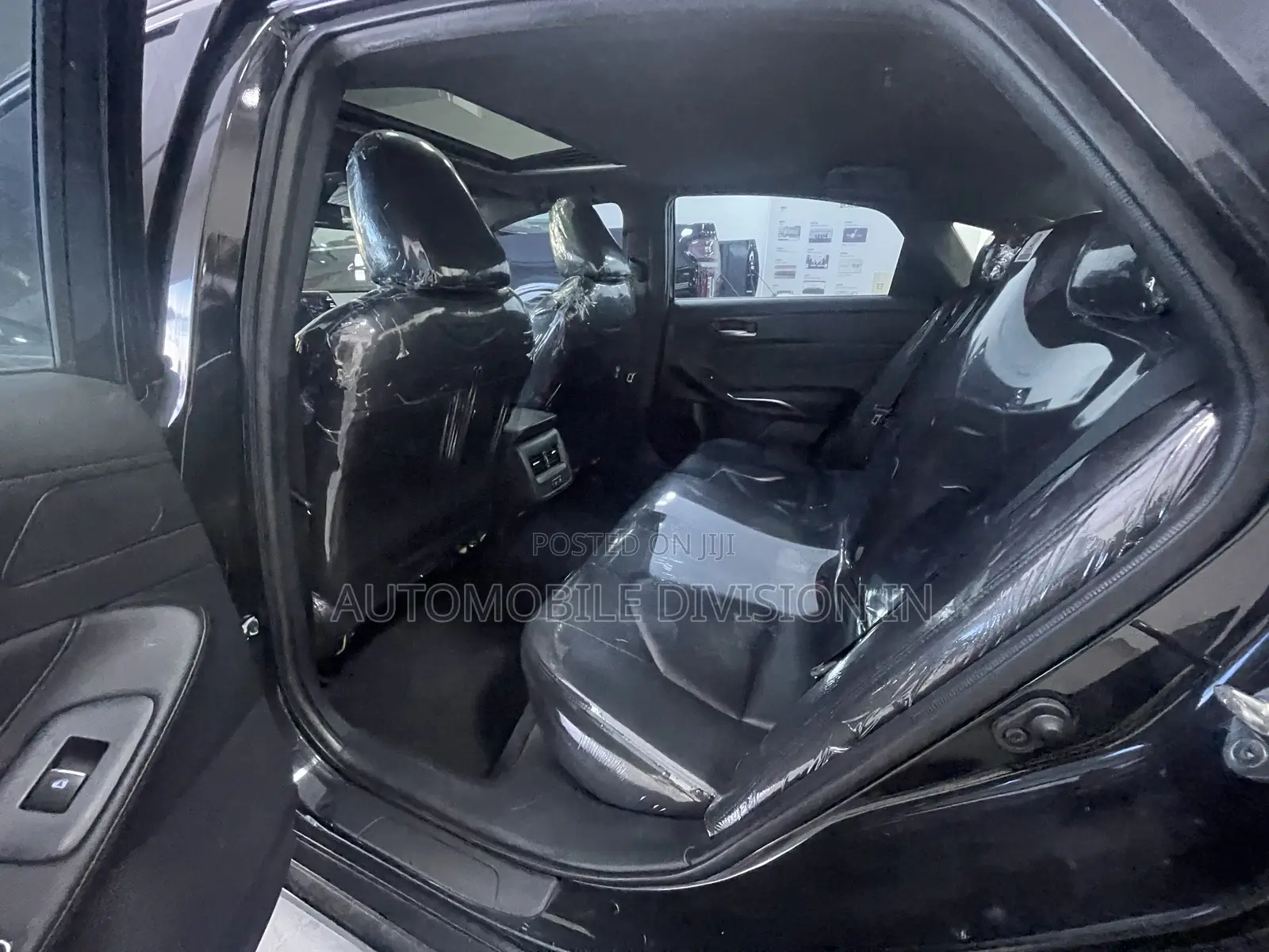 Toyota Avalon Limited 2020 Black