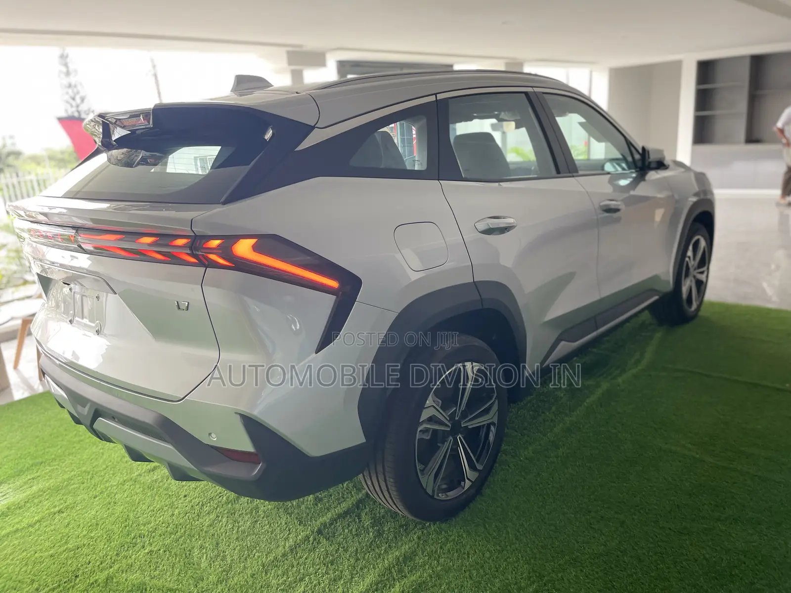 New Geely Galaxy L7 2025 Silver