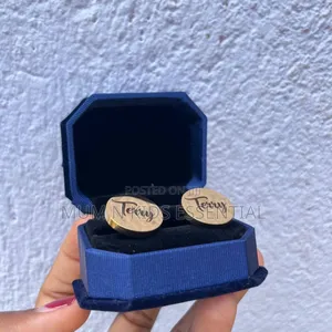 Quality Customized Cufflinks.