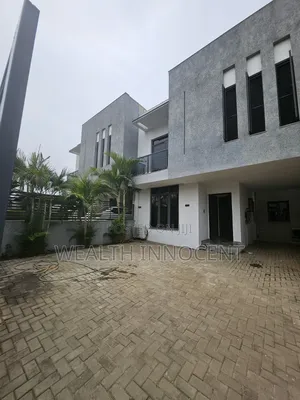 4bdrm Duplex in Life Camp for rent