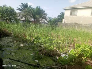 720 SQM of Land at Seaside Estate on the Interlock Along Badore Road
