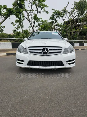 Mercedes-Benz C300 Sport 4Matic Sedan AWD (3.5L 6cyl 7A) 2013 White