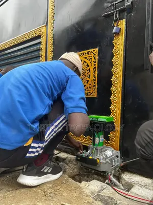Automatic Slide Gate Installation