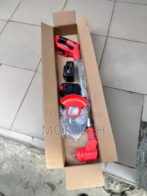 Battery Operated Grass Cutting Machine