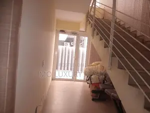 3bdrm Apartment in Lekki Phase 1 for rent