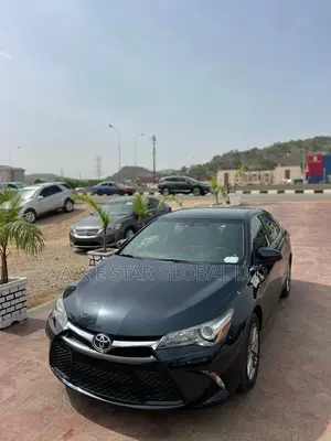 Toyota Camry SE 4dr Sedan (2.5L 4cyl 6A) 2016 Black