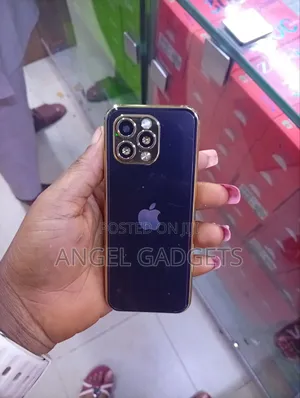 New Mobile Phone 8 GB Bronze