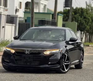 Honda Accord 2018 Black