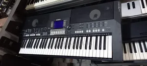 Uk Used PSR S550
