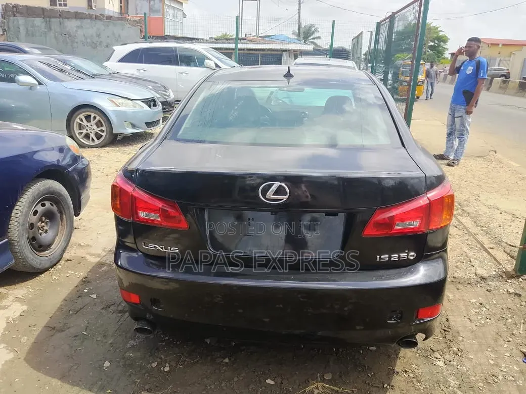 Lexus IS 250 2010 Black
