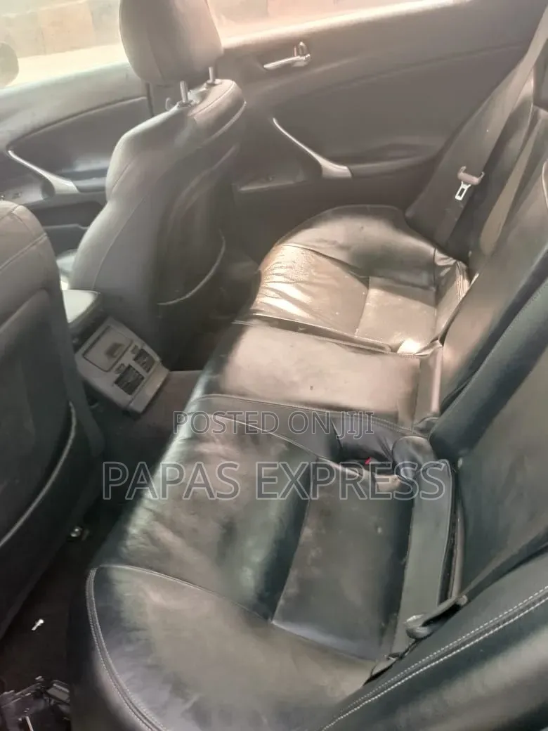 Lexus IS 250 2010 Black