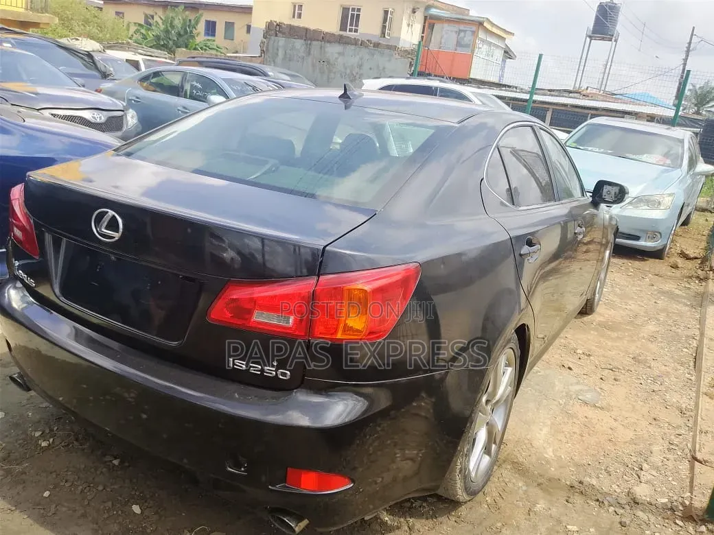 Lexus IS 250 2010 Black