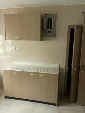 Furnished 3bdrm Block of Flats in Private Estate Old for rent