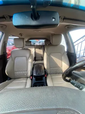 Hyundai Santa Fe GLS 4dr SUV (3.3L 6cyl 6A) 2014 Red