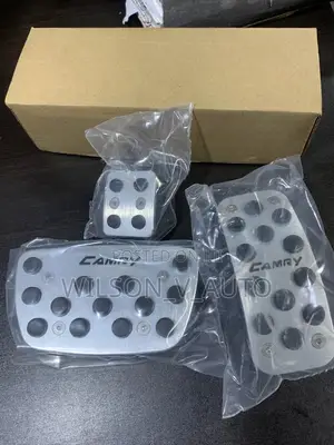Premium Aluminum Sports Pedal Set for Toyota Camry – Non-Slip Design