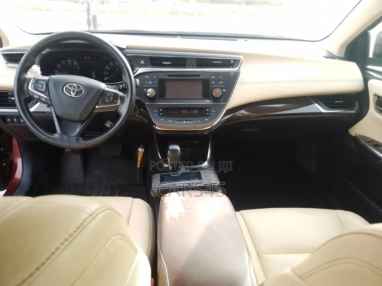 Toyota Avalon 2013 Red