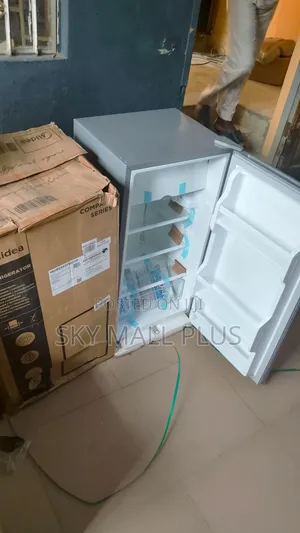 Midea Fridge – Ideal for Shop Office