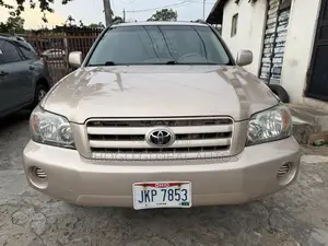 Toyota Highlander Limited V6 4x4 2006 Gold