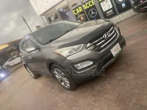 Hyundai Santa Fe Limited AWD 2016 Gray