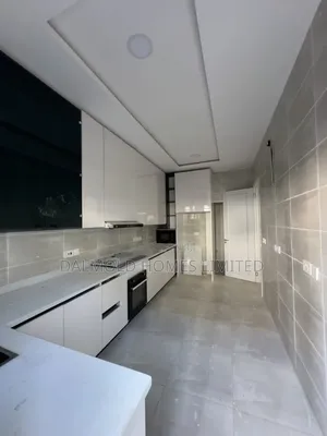 4bdrm Duplex in Oniru, Victoria Island Extension for rent