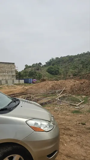 Buy and Build Lifecamp