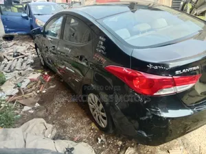 Hyundai Elantra 2011 Black