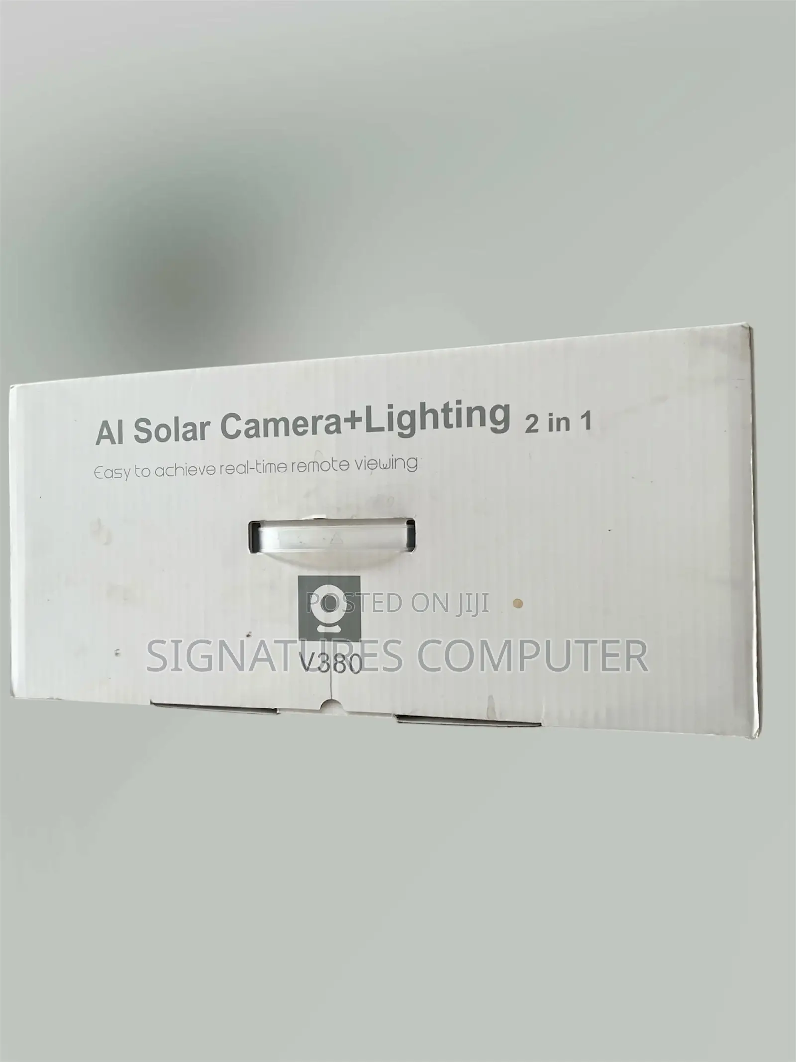 V380 Pro Ai Solar Security Camera With Light 2in1