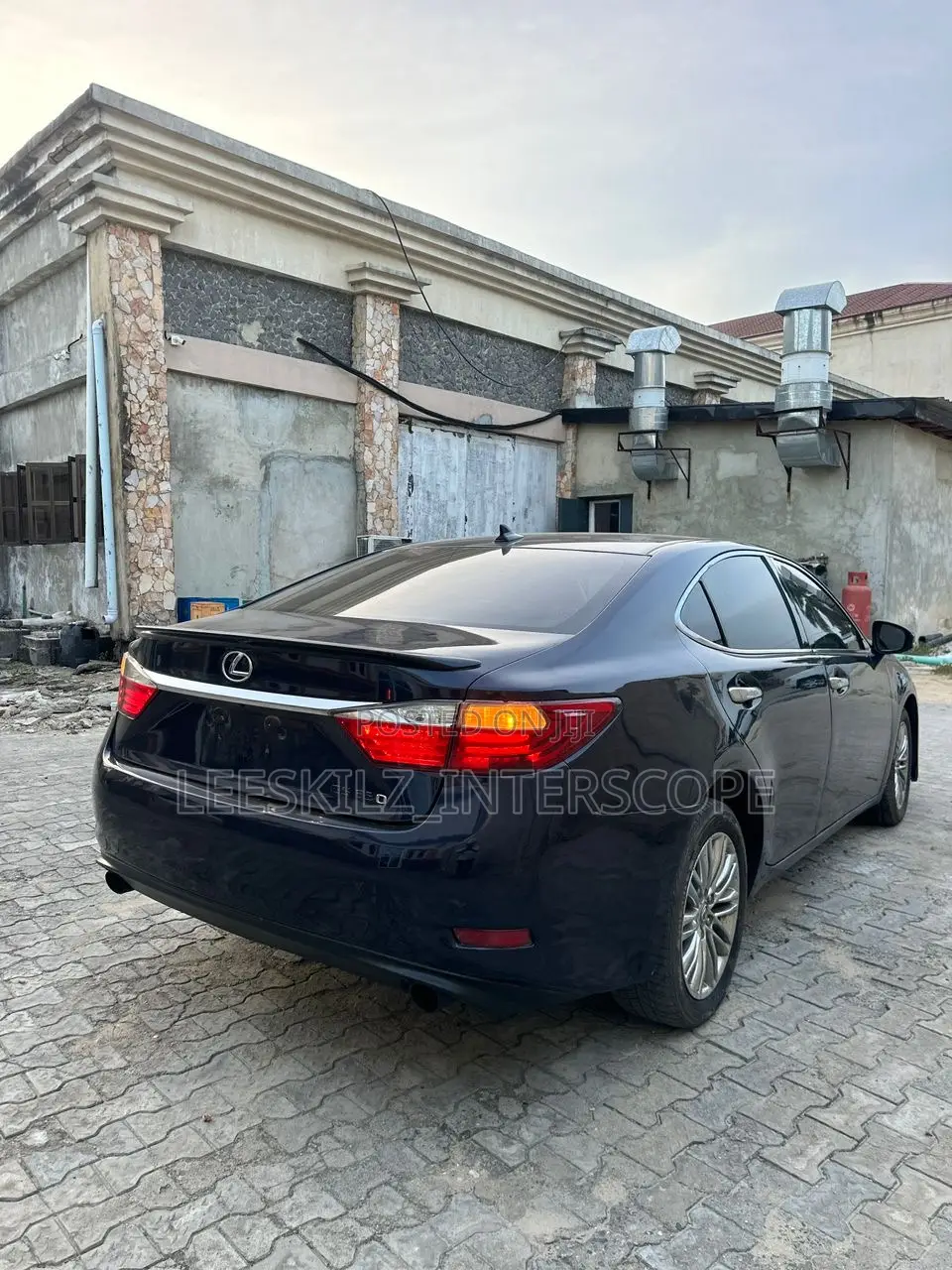 Lexus ES 2014 Blue