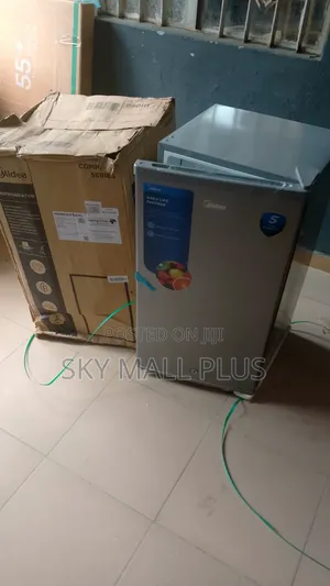 Midea Refrigerator – Strong Compressor
