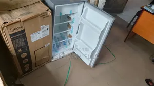 Midea Fridge – Perfect for Small Kitchens