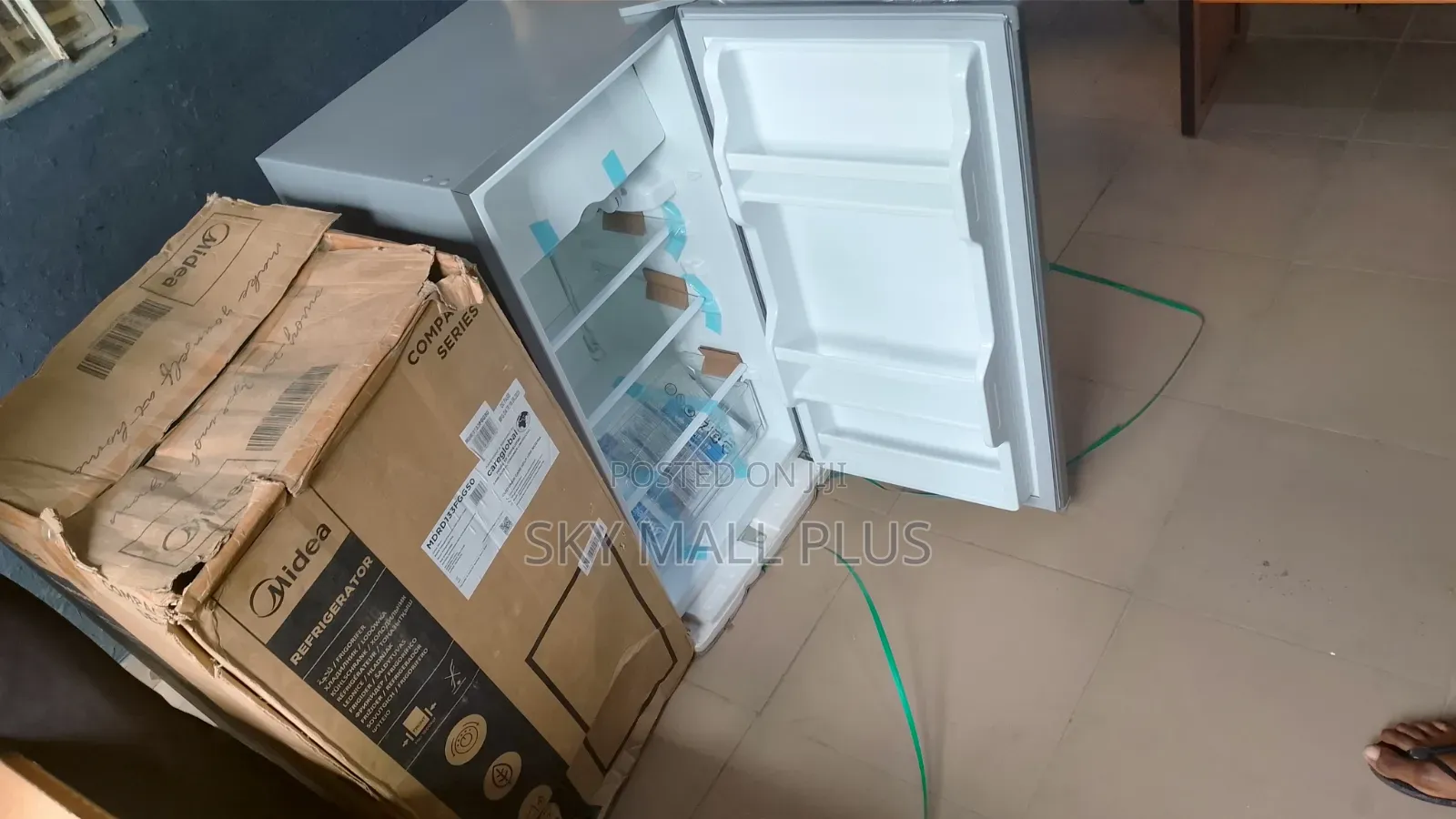 Midea Compact Fridge – Best Value
