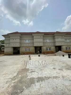 4bdrm Duplex in Life Camp for rent