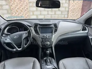 Hyundai Santa Fe Limited 4dr SUV w/Saddle Interior (3.3L 6cyl 6A) 2014
