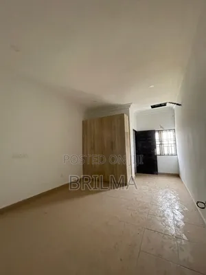 4bdrm Duplex in Life Camp for rent