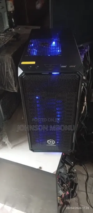 Desktop Computer 8GB AMD Ryzen 5 HDD 1T