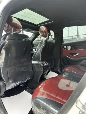 Mercedes-Benz GLC-Class 2019 White