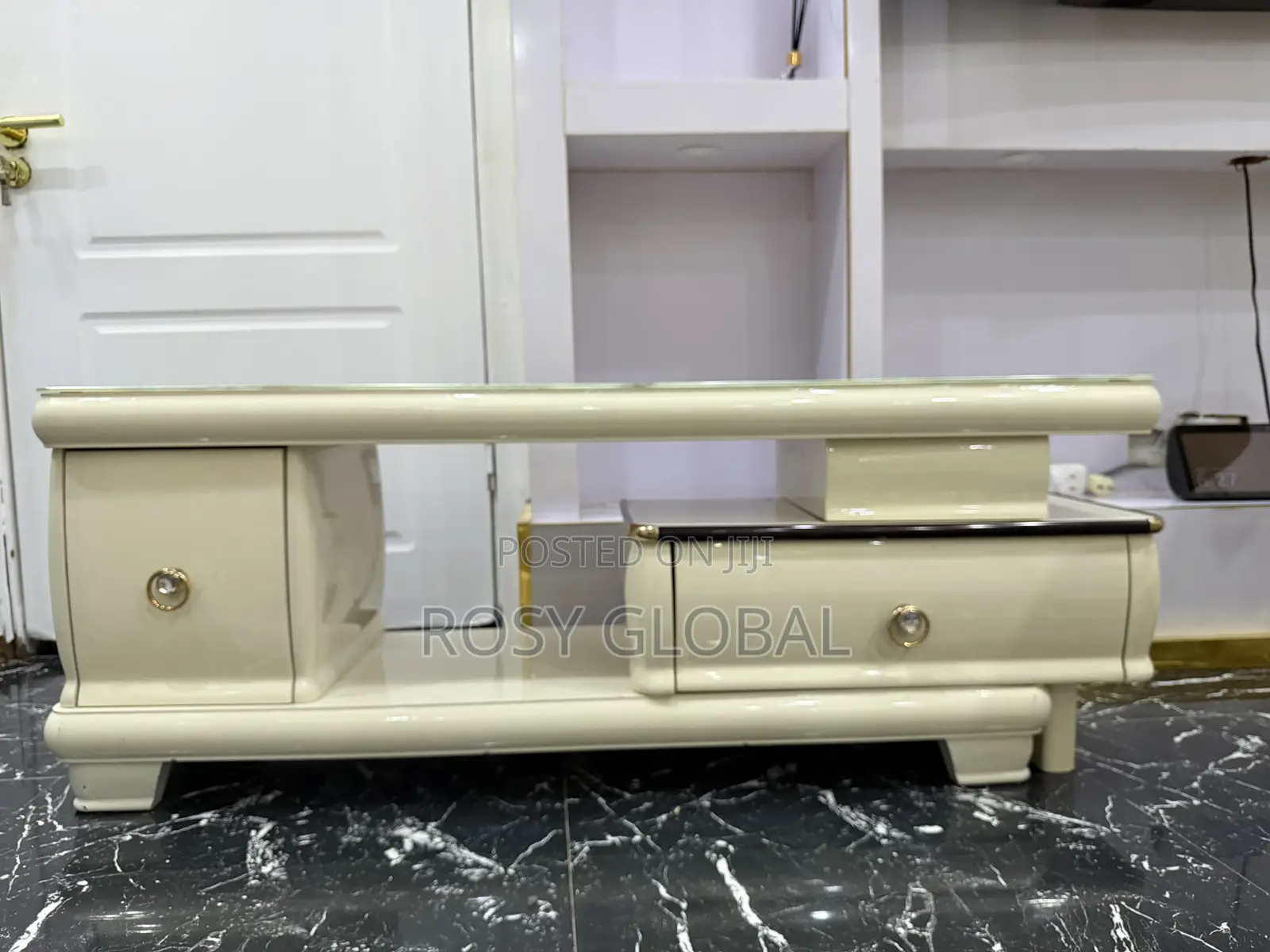 Modern Tv Stand