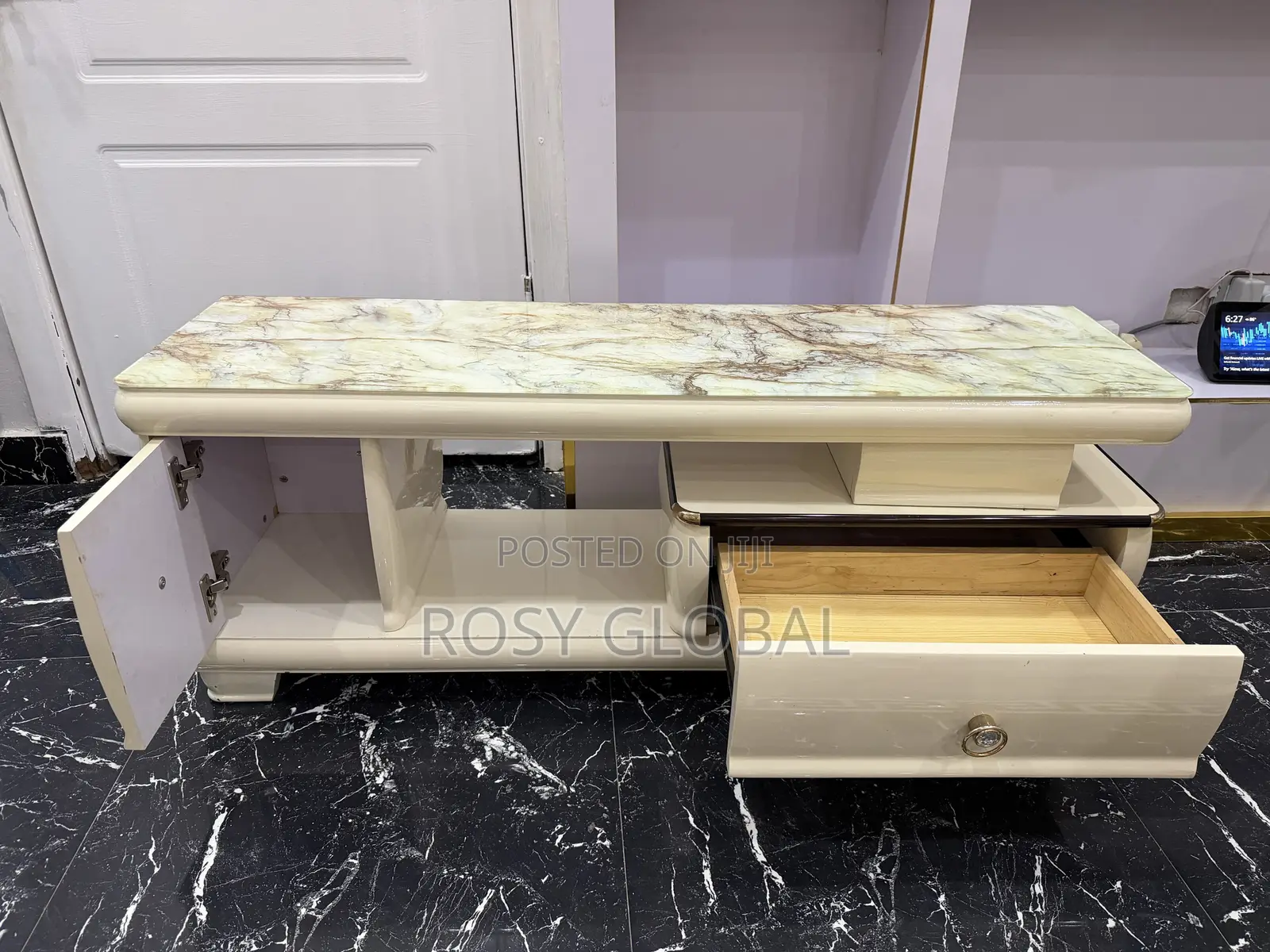 Modern Tv Stand