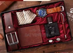 Luxury 7-in-1 Men’S Gift Set – Perfect for All Occasions!