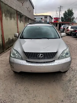 Lexus LX 470 Sport Utility 2004 Black