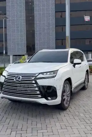 Lexus LX 600 2024 White