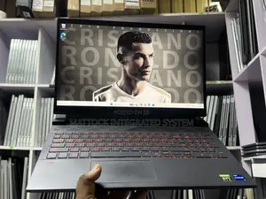 Laptop Dell Precision 15 5520 16GB Intel Core i7 SSD 512GB