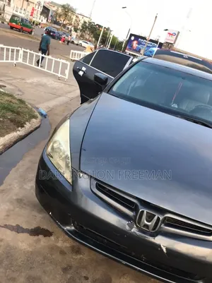 Honda Accord 2006 Gray