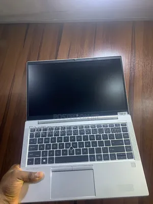 Laptop HP EliteBook 845 G7 8GB AMD Ryzen 3 SSD 256GB