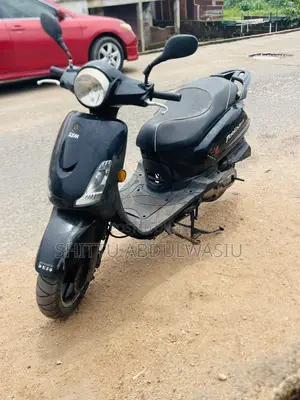 SYM Maxsym 2009 Black