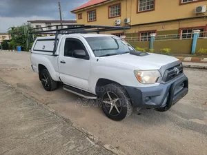 Toyota Tacoma Double Cab 4x2 PreRunner Long Bed 4.0L V6 5-Speed Auto