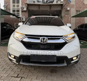 Honda CR-V Touring AWD 2018 White