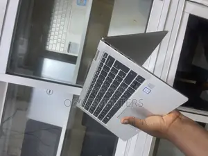 Laptop HP EliteBook X360 1030 G3 8GB Intel Core i5 SSD 256GB