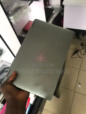 Laptop Dell Latitude 7400 8GB Intel Core i7 SSD 512GB